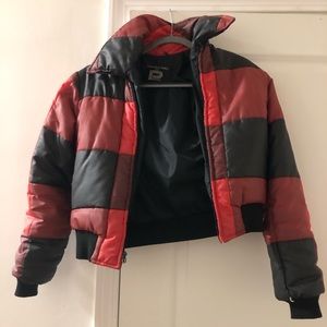 Vintage cropped puffer